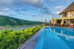 POOL2.jpg-nggid03515-ngg0dyn-240x160x100-00f0w010c011r110f110r010t010