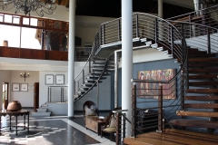 STAIRS2.jpg-nggid03538-ngg0dyn-240x160x100-00f0w010c011r110f110r010t010