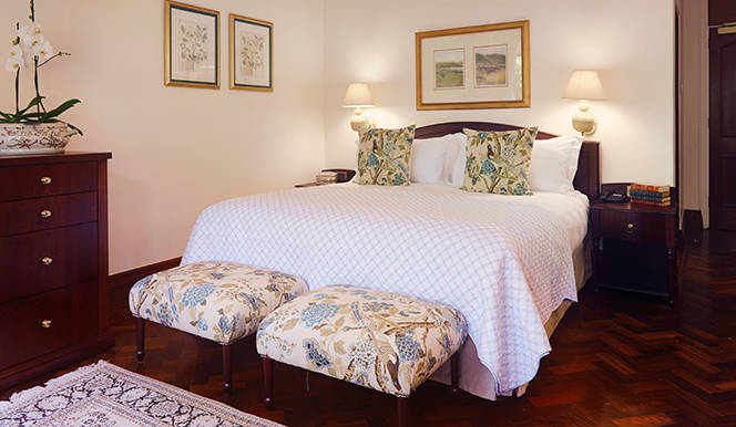 manorroom1_enhanced